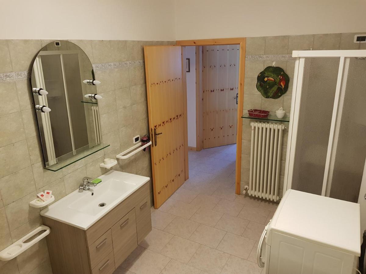 Casa Tonia Apartment Tiarno di Sopra Exterior photo